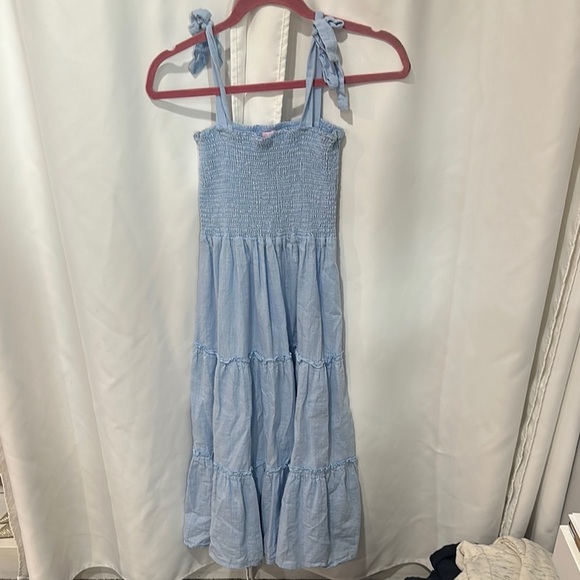 Charming Blue Dress - Picture 1 of 1